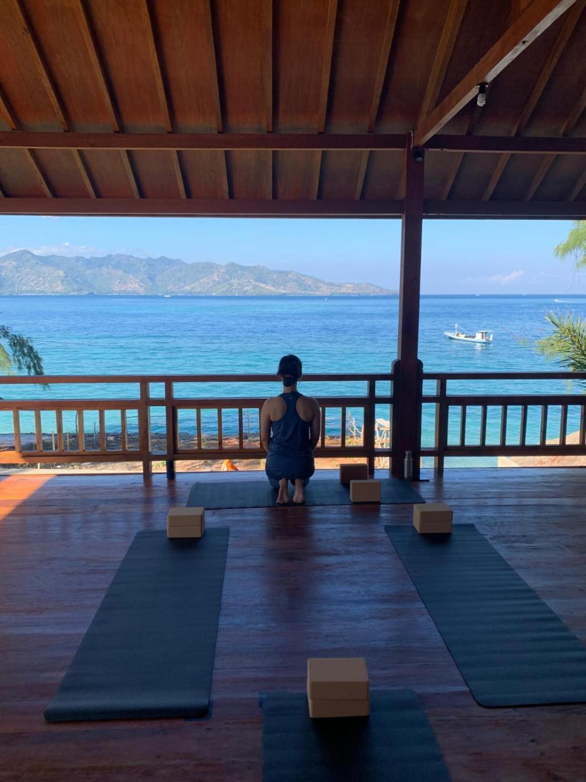 Flowers & Fire Yoga Garden Gili Air Exterior foto