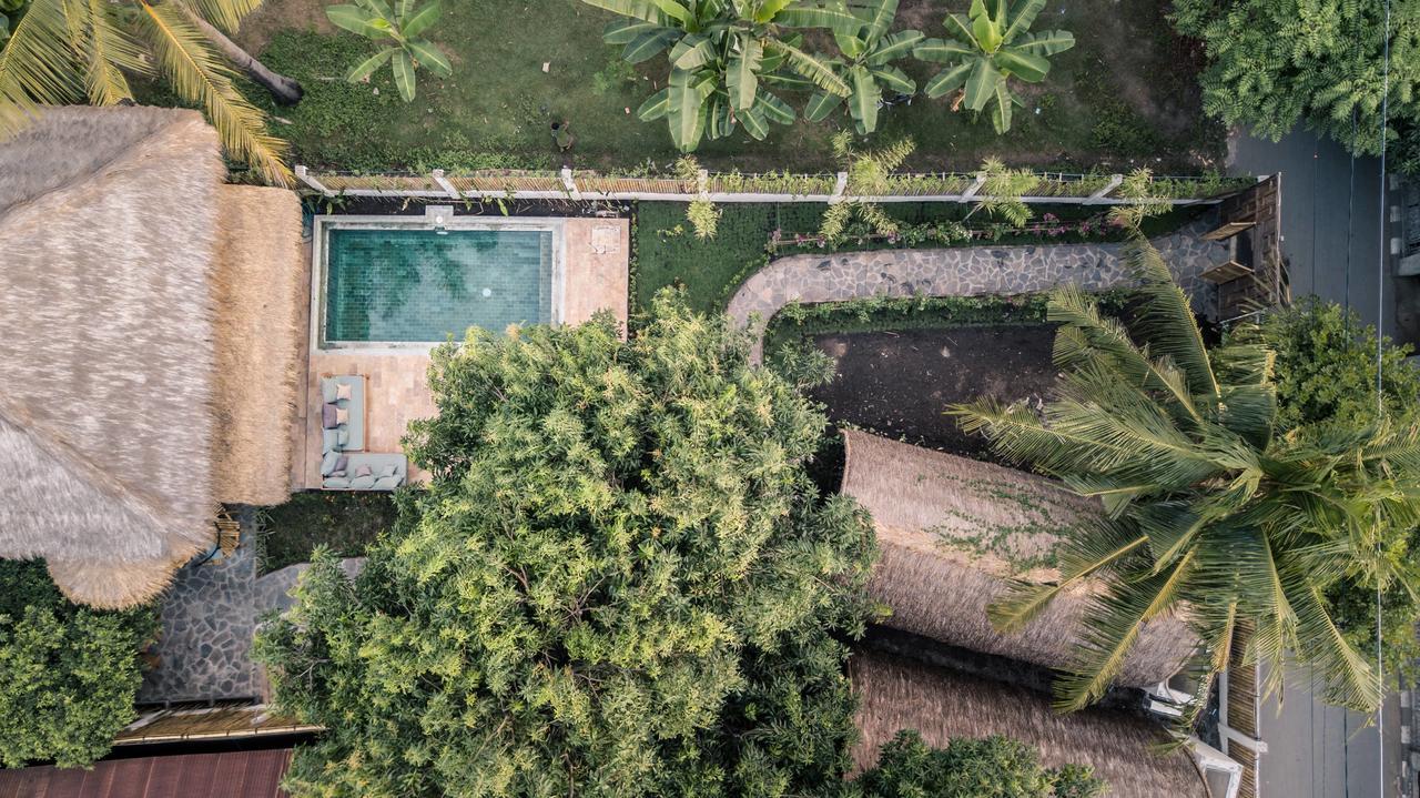 Flowers & Fire Yoga Garden Gili Air Exterior foto